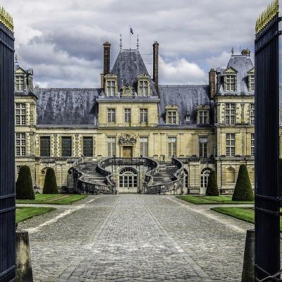 Castle of fontainebleau 1